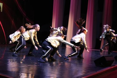 Uluslararası Festival Yarışması. Altın Festivali. Soçi. Dagomys. 26.05.2019