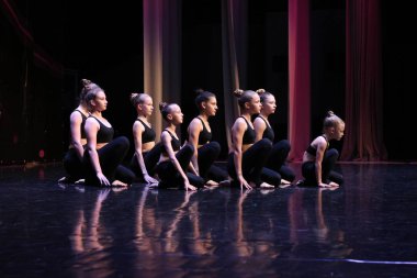 Uluslararası Festival Yarışması. Altın Festivali. Soçi. Dagomys. 26.05.2019