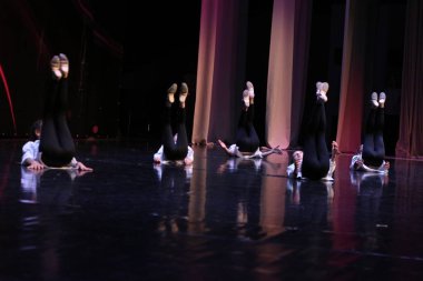 Uluslararası Festival Yarışması. Altın Festivali. Soçi. Dagomys. 26.05.2019