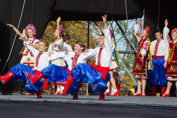 2019 Kiev Ucrania Danzas Folclóricas Ucranianas — Foto de Stock