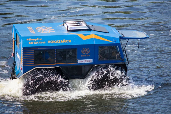 Allradfahrzeug Amphibisch Auf Dem Wasser Ausflüge Entlang Des Dnjepr Kiew — Stockfoto