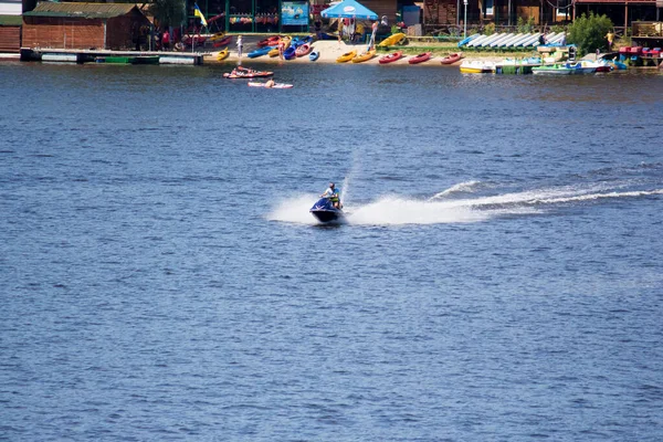 Vacationers Ride Boats Boats River Dnieper River Kiev — Stock Photo, Image