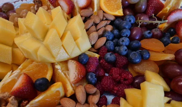 Primer Plano Apetitoso Surtido Frutas Frutos Secos — Foto de Stock