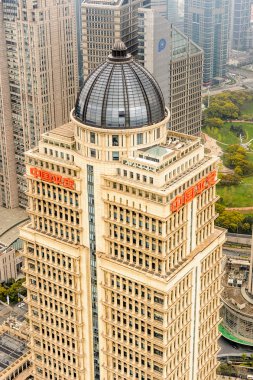 Şangay, Çin - Mar 31, 2016: Oriental Pearl Radyo ve Tv Kulesi'nden Şangay binalarının görünümü.