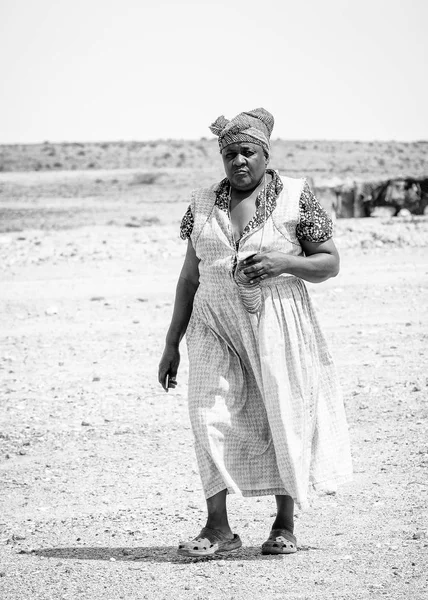 Windhoek Namibia Januari 2016 Oidentifierad Ovambo Leende Lady Namibia Ovambo — Stockfoto