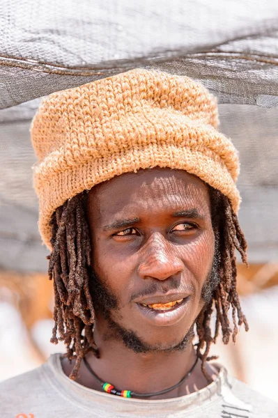 Windhoek Namibia Jan 2016 Homem Ovambo Não Identificado Chapéu Namíbia — Fotografia de Stock