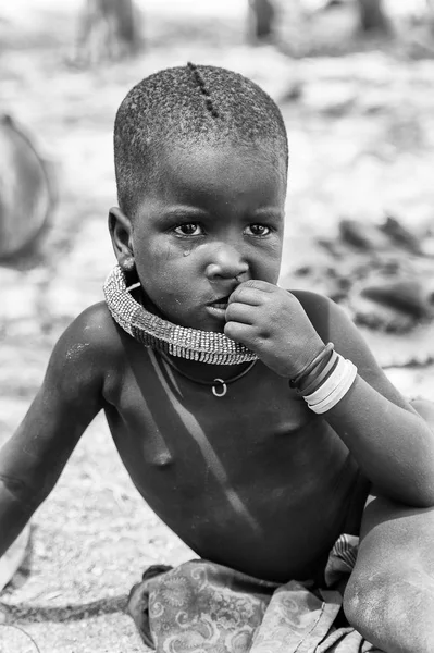 Kamanjab Namibia September 2015 Oidentifierad Liten Pojke Från Himba Tribe — Stockfoto