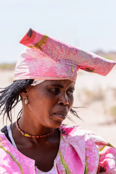 Kamanjab Namibie Jan 2016 Femme Héroïque Non Identifiée Namibie Estime — Photo