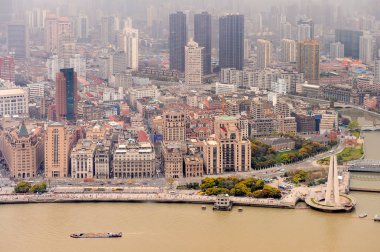 Şangay, Çin - Mar 31, 2016: Oriental Pearl Radyo ve Tv Kulesi'nden Şangay binalarının görünümü.