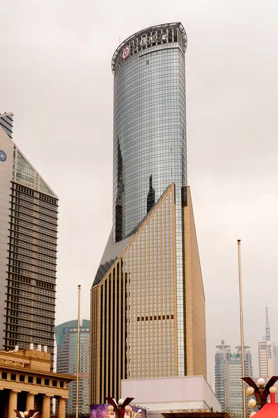 中国上海 2016年3月31日 上海浦东区建筑 陆家嘴金融贸易区和上海证券交易所的所在地 — 图库照片