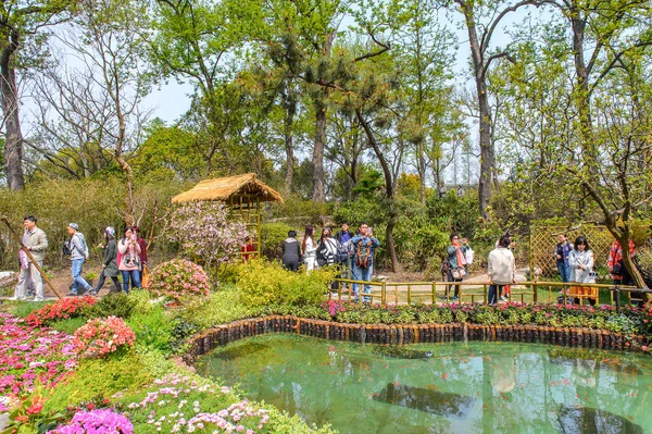 Suzhou China Apr 2016 Niet Geïdentificeerde Toeristen Humble Administrator Garden — Stockfoto