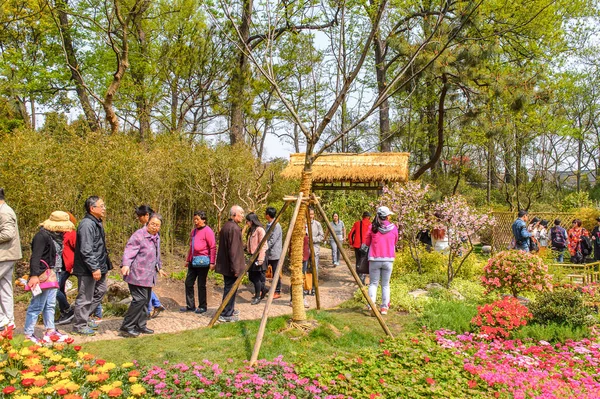 Suzhou, Çin - Nis 1, 2016: Mütevazı Yönetici Bahçesi, Suzhou bir Çin bahçesi, Unesco Dünya Mirası