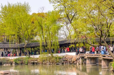 Suzhou, Çin - Nis 1, 2016: Mütevazı Yönetici Bahçesi, Suzhou bir Çin bahçesi, Unesco Dünya Mirası