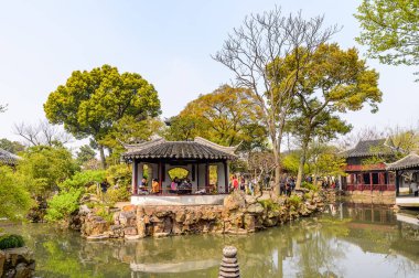 Suzhou, Çin - Nis 1, 2016: Mütevazı Yönetici Bahçesi, Suzhou bir Çin bahçesi, Unesco Dünya Mirası