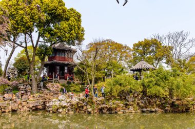 Suzhou, Çin - 1 Nisan 2016: Mütevazı Yönetici Bahçesi'nin Doğası, Suzhou'da bir Çin bahçesi, Unesco Dünya Mirası Listesi