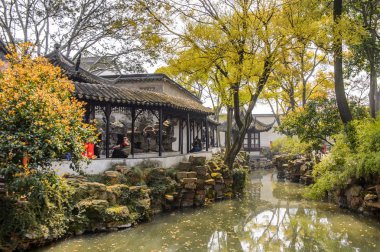 Suzhou, Çin - 1 Nisan 2016: Mütevazı Yönetici Bahçesi'nin Doğası, Suzhou'da bir Çin bahçesi, Unesco Dünya Mirası Listesi