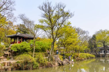 Suzhou, Çin - Nis 1, 2016: Mütevazı Yönetici Bahçesi, Suzhou bir Çin bahçesi, Unesco Dünya Mirası