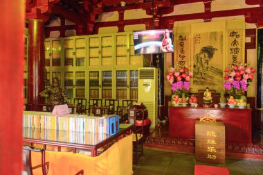 Suzhou, Çin - Nis 1, 2016: Suzhou Bao'en Tapınak kompleksi, Jiangsu Eyaleti, Çin. Çin'deki Buda tapınaklarından biri