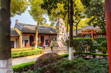 Suzhou, Çin - Nis 1, 2016: Suzhou Bao'en Tapınak kompleksi, Jiangsu Eyaleti, Çin. Çin'deki Buda tapınaklarından biri