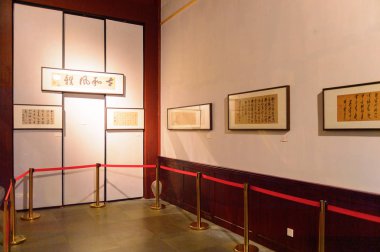 Hangzhou, Çin - Nis 2, 2016: Lingyin Tapınağı'ndaki Buda pgazlarından biri (Ruhun İnzivası Tapınağı) kompleksi. Çin'in en büyük ve en zengin Budist tapınaklarından biri