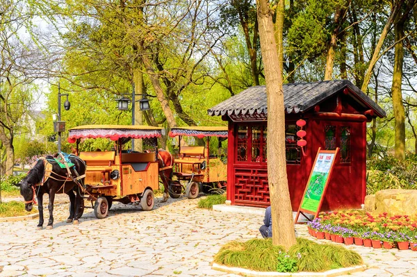 Suzhou China Abr 2016 Caballo Colina Del Tigre Suzhou China — Foto de Stock