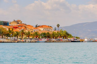 Nafplio, Yunanistan - 24 Nisan 2016: Nafplio Limanı, Yunanistan'ın Mora bölgesinde bir liman kenti