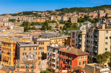 Cenova, İtalya - 4 Mayıs 2016: Cenova Eski Limanı Mimarisi, İtalya. Cenova, Liguria'nın başkenti ve İtalya'nın altıncı büyük şehridir.