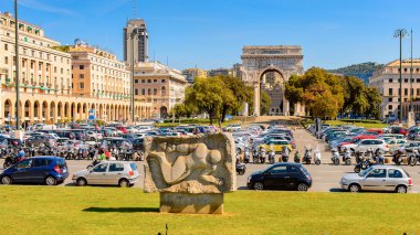 Cenova, İtalya - 4 Mayıs 2016: Cenova Kemeri, İtalya. Cenova, Liguria'nın başkenti ve İtalya'nın altıncı büyük şehridir.