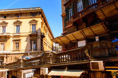 Cenova, İtalya - 4 Mayıs 2016: Cenova'nın Mimarisi, İtalya. Cenova, Liguria'nın başkenti ve İtalya'nın altıncı büyük şehridir.