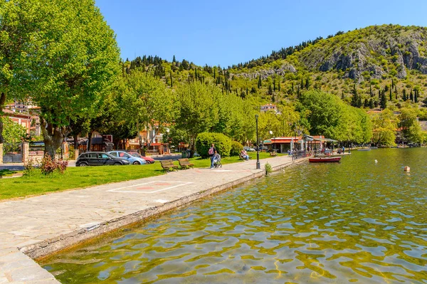 Kastoria Greece Apr 2016 Shore Lake Orestiada Kastoria West Macedonia — Stock Photo, Image