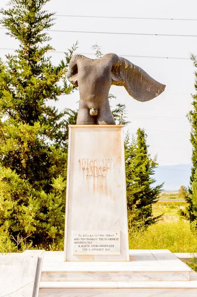 Thermopylae Grecia Abr Monumento Los 300 Espartanos Termópilas Grecia —  Fotos de Stock