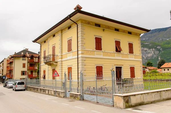 Mezzocorona Italien Maj 2016 Arkitektur Mezzocorona Italien Comune Trentino Den — Stockfoto