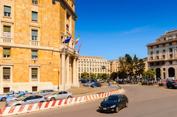 Cenova, İtalya - 4 Mayıs 2016: Cenova'nın Mimarisi, İtalya. Cenova, Liguria'nın başkenti ve İtalya'nın altıncı büyük şehridir.