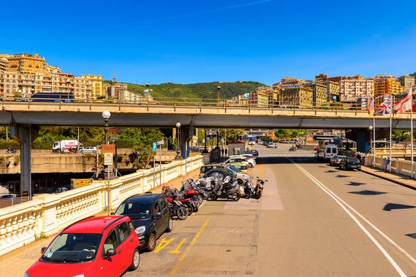 Cenova, İtalya - 4 Mayıs 2016: Cenova'nın Mimarisi, İtalya. Cenova, Liguria'nın başkenti ve İtalya'nın altıncı büyük şehridir.