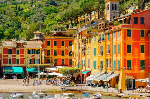 ポルトフィノ イタリア 2016 ポルトフィノの美しい景色 イタリアの漁村 ジェノヴァ州 イタリア 美しい港と有名人や芸術的な訪問者との休暇リゾート — ストック写真