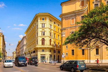 ROME, ITALY - 7 Mayıs 2016: Roma Tarih Merkezi Mimarisi, İtalya. Roma İtalya 'nın başkenti ve popüler bir turistik merkezdir.