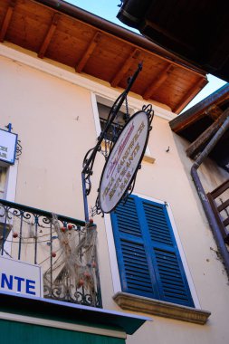 Stresa, İtalya - 3 Mayıs 2016: Lago Maggiore(Büyük Göl), Piedmont, İtalya'daki Isola Pescatori (Balıkçılar Adası) Mimarisi. Lago Maggiore İtalya'nın ikinci büyük gölüdür