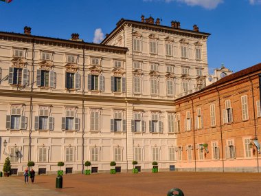 Torino, İtalya - 3 Mayıs 2016: Torino Mimarisi, Piedmont, İtalya. Torino İtalya'nın bir iş ve kültür merkezidir