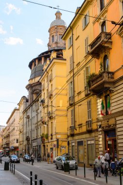 Torino, İtalya - 3 Mayıs 2016: Torino'nun merkezinin mimarisi, Piedmont, İtalya. Torino İtalya'nın bir iş ve kültür merkezidir