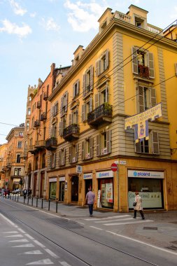 Torino, İtalya - 3 Mayıs 2016: Torino'nun merkezinin mimarisi, Piedmont, İtalya. Torino İtalya'nın bir iş ve kültür merkezidir