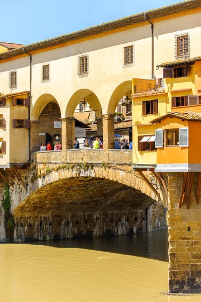 Florença Itália Maio 2016 Vista Perto Ponte Vecchio Uma Ponte — Fotografia de Stock