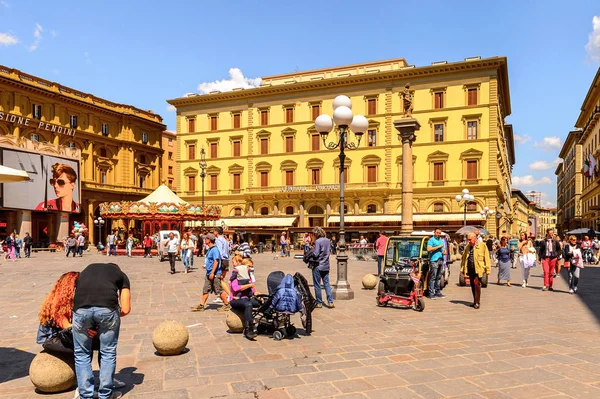 Florencia Italia Mayo 2016 Piazza Della Reppublica Florencia Que Capital — Foto de Stock