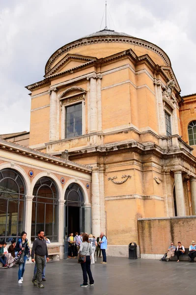 Vatican Vatican City May 2016 Courtyard Pinecone Vatican Museums Established — Stock Photo, Image