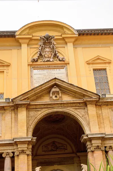 Vatikan, Vatikan - 7 Mayıs 2016: Vatikan Müzesi. 1506 yılında kurulmuştur.