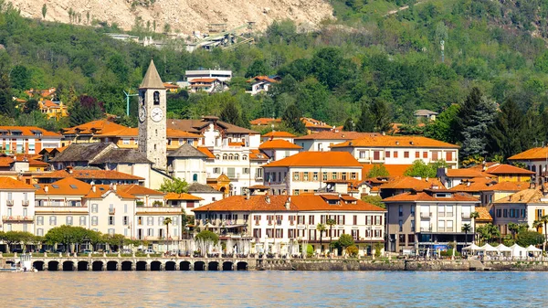 Stresa Italië Mei 2016 Stad Aan Oever Van Het Lago — Stockfoto