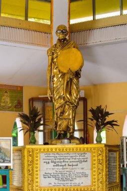 Mingun, Myanmar - 26 Ağustos 2016: Mingun, Sagaing Region, Myanmar'ın kuzeybatısında ki cazibe merkezlerinden biri olan bir çan lı Pagoda (Burma)