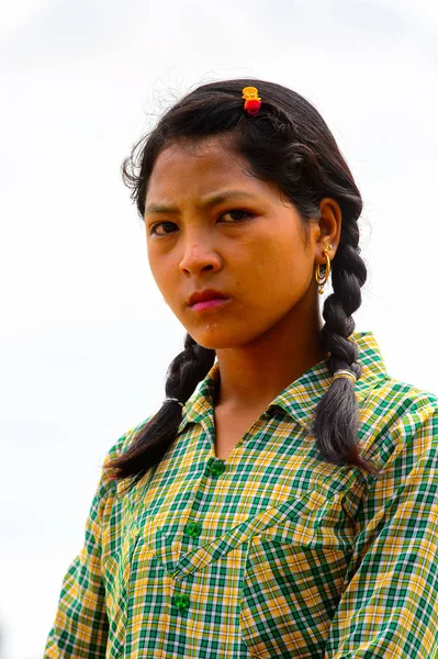 Inwa Myanmar Aug 2016 Unidentified Burmese Girl Black Pictails Cent — Stock Photo, Image