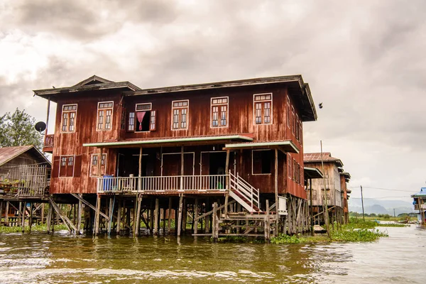 Inle Lake Myanmar Aug 2016 Beautiful View Inpawkhon Village Inle — стоковое фото