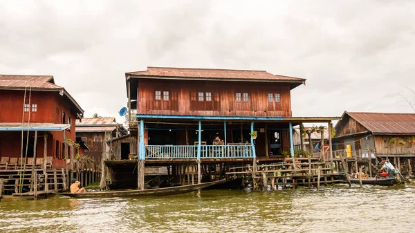 Inle Lake Myanmar Aug 2016 Beautiful View Inpawkhon Village Inle — стоковое фото