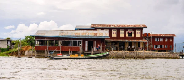 Inle Lake Myanmar Aug 2016 Inpawkhon Dorp Inle Sap Een — Stockfoto